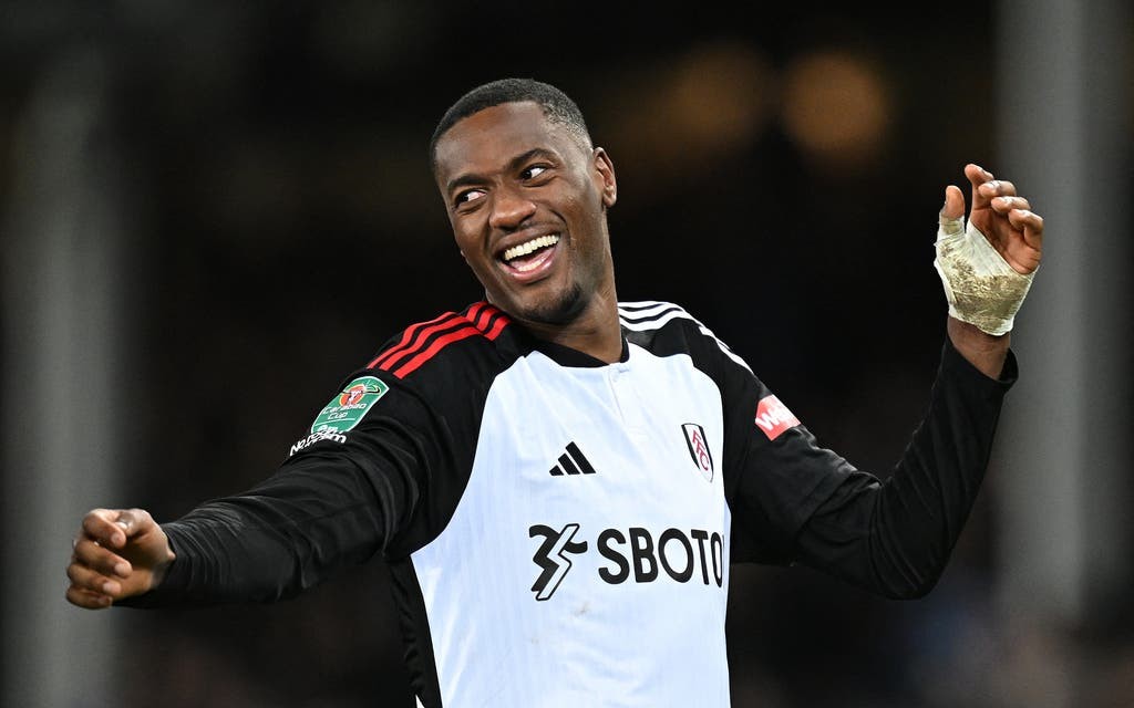 3 trung vệ mới đang trên đường tới Man Utd - Bóng Đá