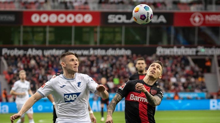 Thua sốc, Bayer Leverkusen lần đầu gục ngã mùa này - Bóng Đá