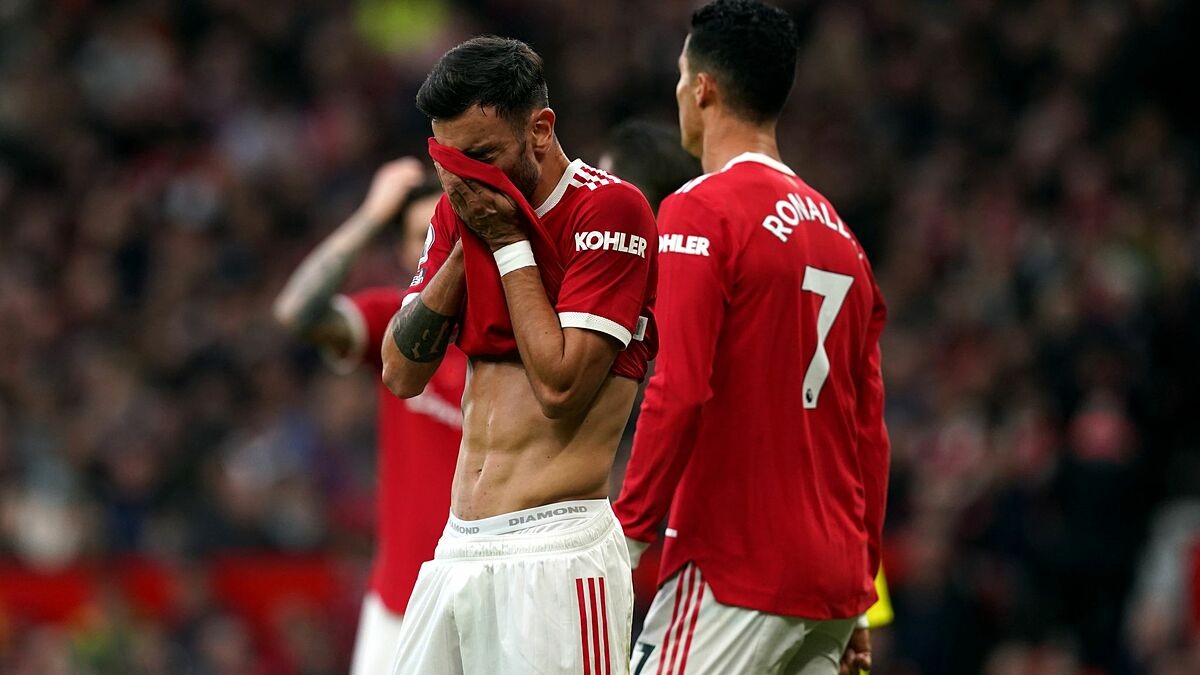 Quên De Beek đi, xuất hiện cái tên có số phận thê thảm hơn ở Man Utd - Bóng Đá