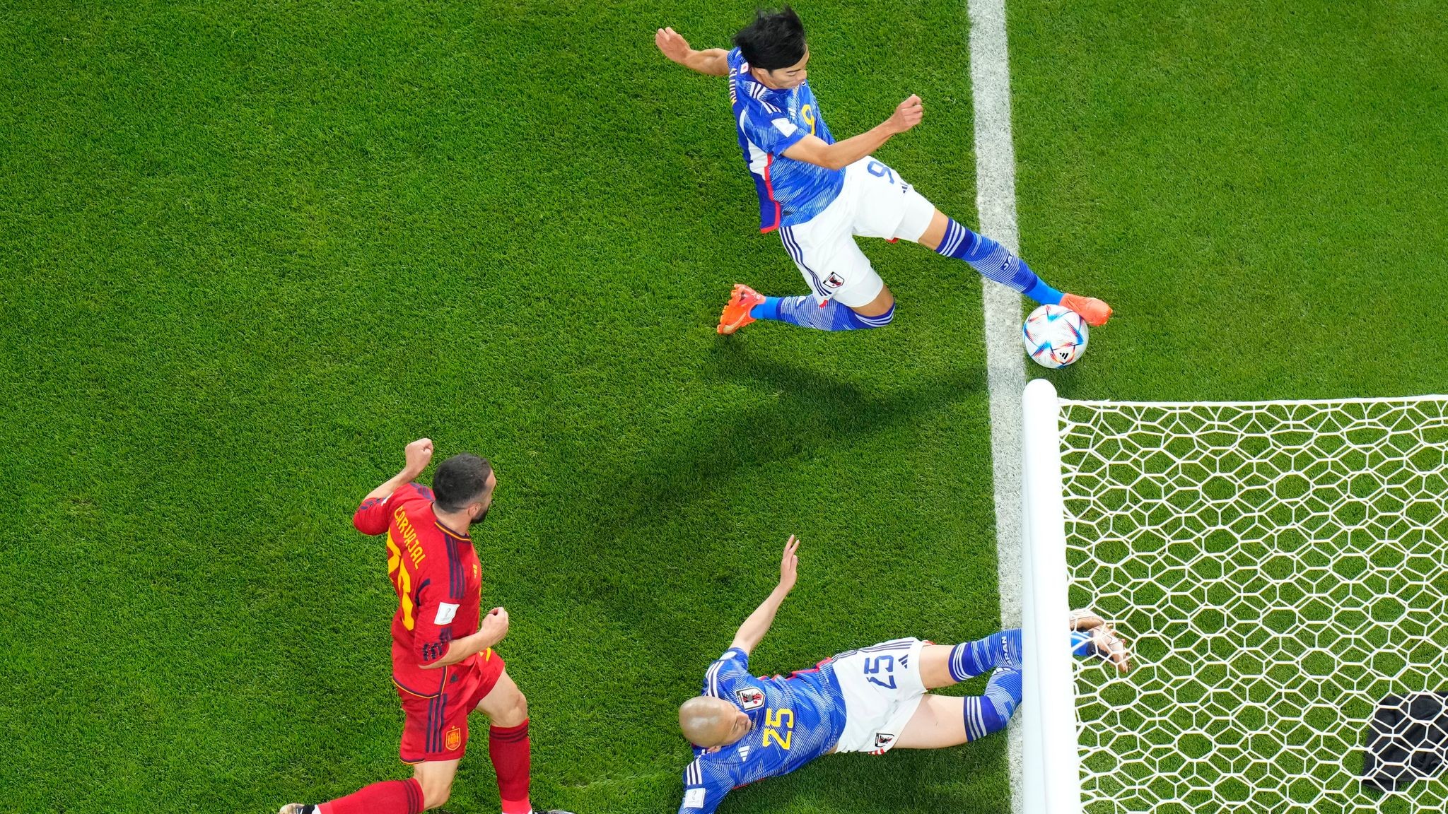 3 cú sốc xảy ra liên tiếp tại World Cup 2022 - Bóng Đá