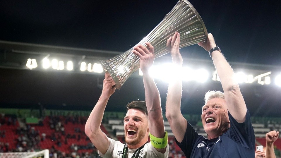 David Moyes: Điên rồ quá - Bóng Đá