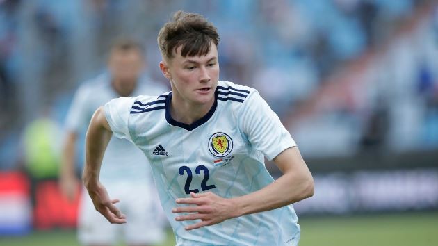 Nathan Patterson: Rangers right-back says he is focusing on his football amid reported interest from Premier League clubs Everton and Manchester United - Bóng Đá
