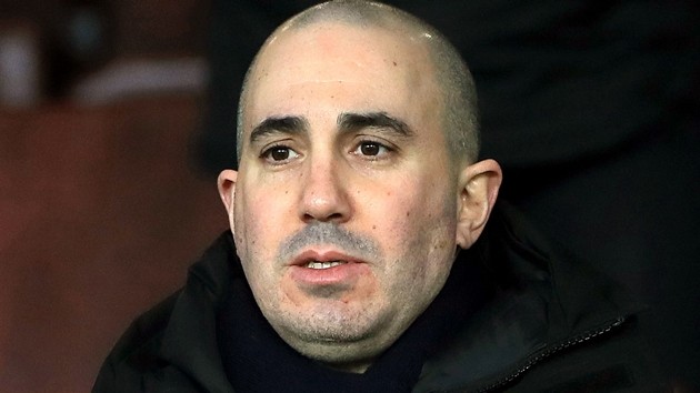 Sếp mới nói rõ quan điểm chuyển nhượng, Fan M.U hả hê - Bóng Đá