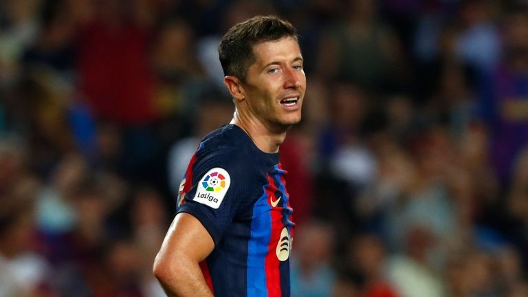 Dấu chấm hết cho tương lai Lewandowski tại Barca? - Bóng Đá