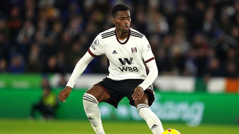 AC Milan 'make contact with Fulham's Tosin Adarabioyo' - Bóng Đá