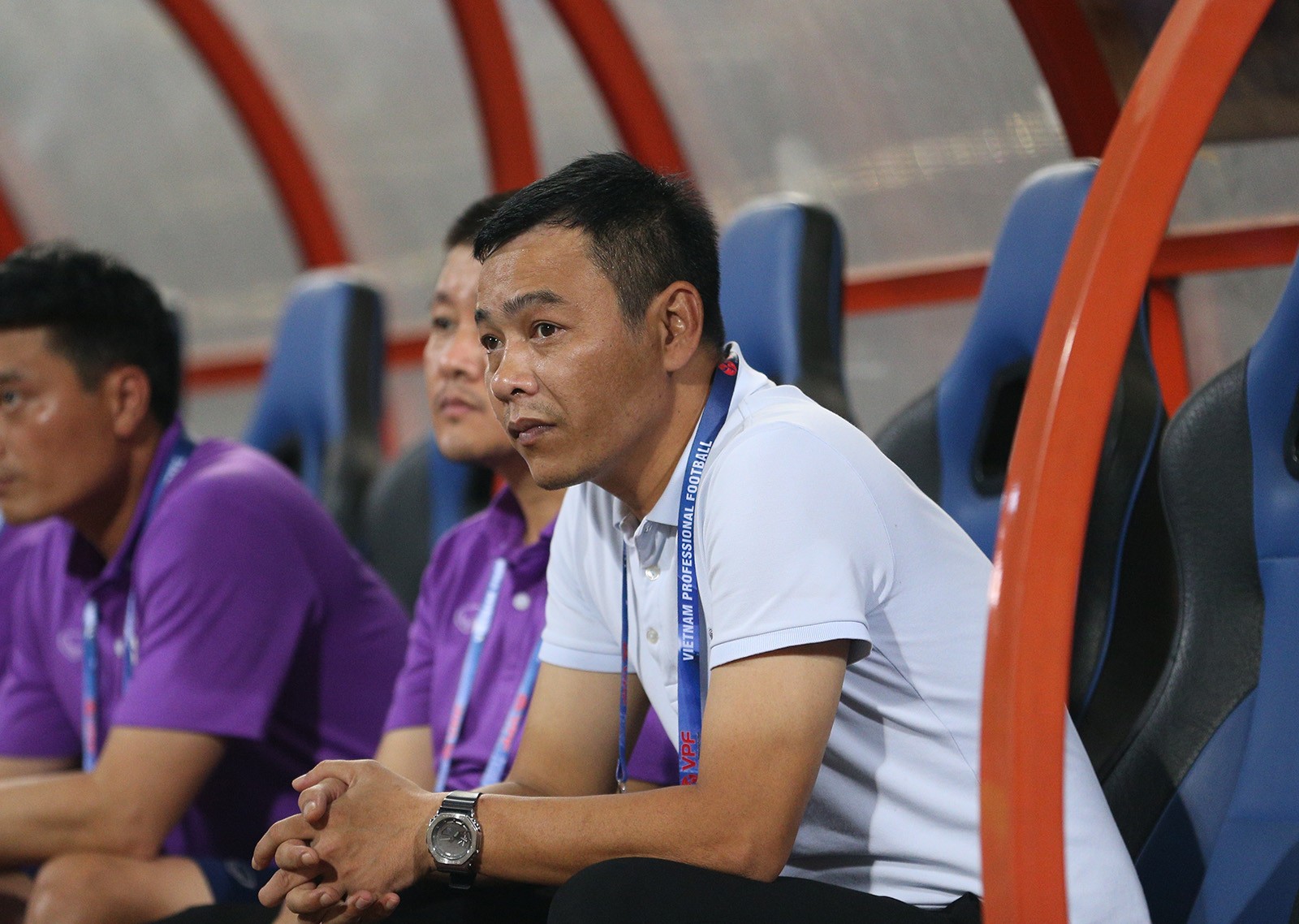 HLV Huy Hoàng: Thật đau lòng cho CĐV SLNA - Bóng Đá