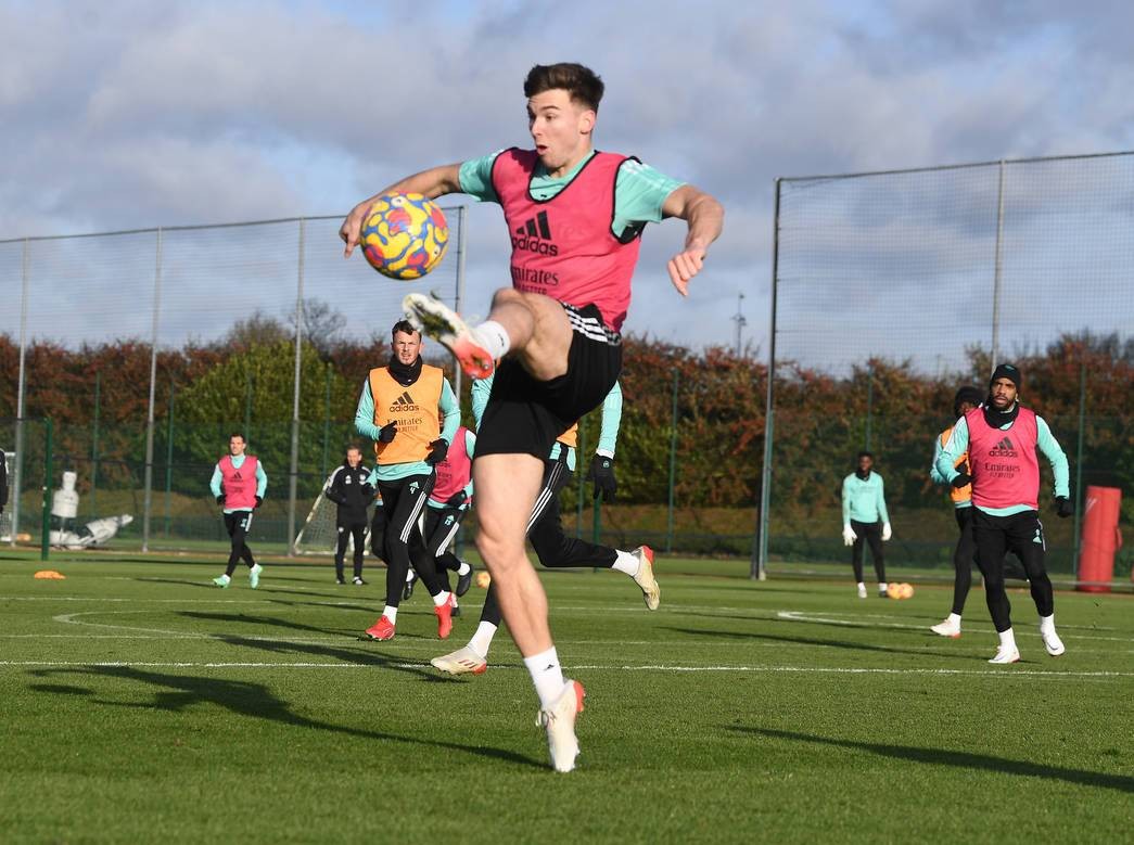 Arsenal tập - Bóng Đá