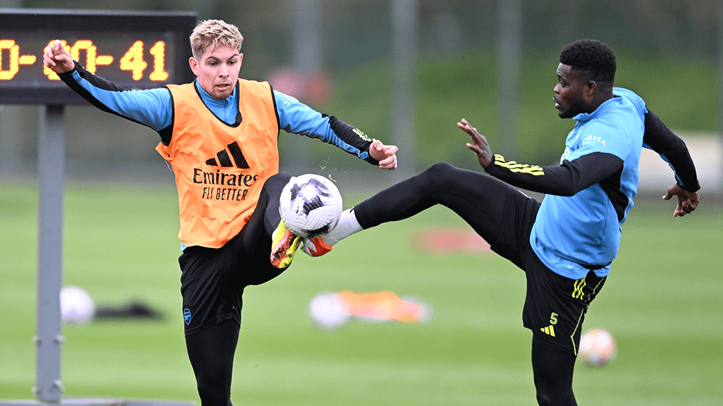 Arsenal tập luyện, cú hích quá lớn xuất hiện - Bóng Đá