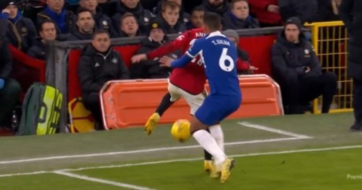 Xâu kim siêu trung vệ, Antony khiến hàng thủ Chelsea hỗn loạn - Bóng Đá