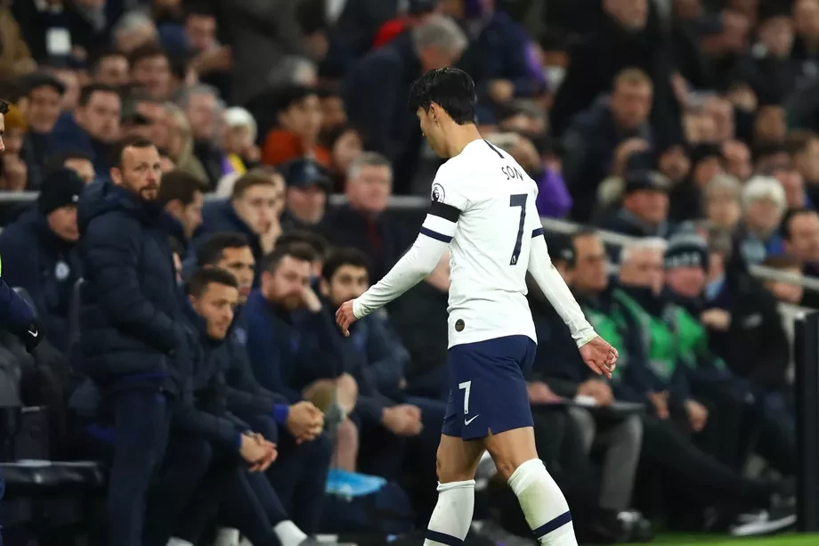 Mourinho bị 'ép' phải sử dụng Eriksen trong trận gặp Brighton? - Bóng Đá