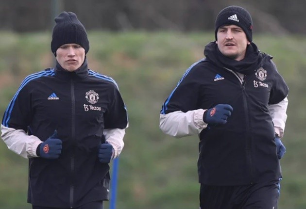 West Ham have made a joint bid for Harry Maguire and Scott McTominay!  Thought to be worth around £50m - Bóng Đá