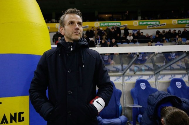 Mikel Arteta wants to add Albert Stuivenberg to Arsenal coaching staff - Bóng Đá