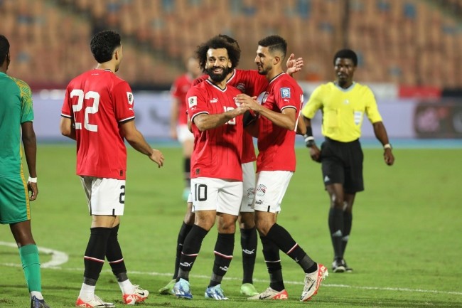 Salah nã 'poker' tại vòng loại - Bóng Đá