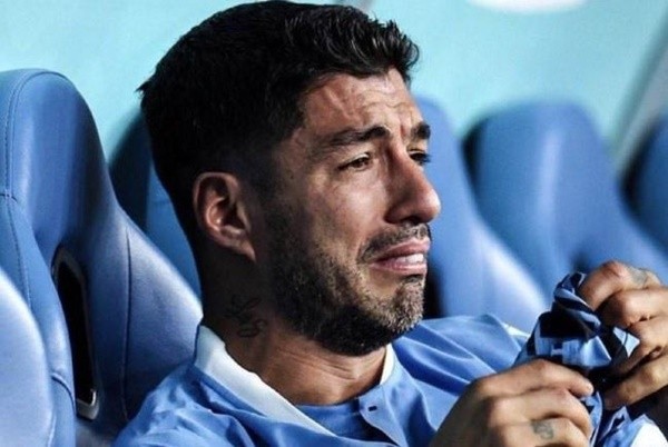 Suarez tố bị FIFA đối xử bất công - Bóng Đá