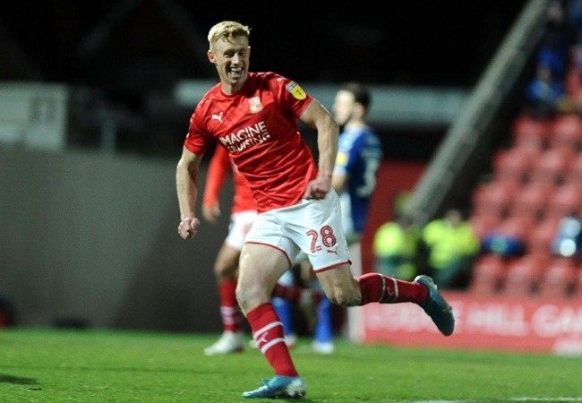 Eoin Doyle is the first player to score in 11 consecutive league matches in the top four tiers of English football since Jamie Vardy - Bóng Đá