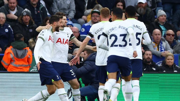 Tottenham thua đậm 1-4 - Bóng Đá