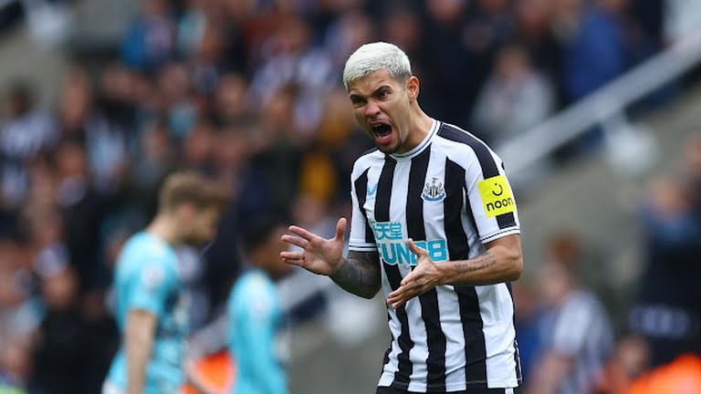 Tiếp tục thăng hoa, Newcastle United xây chắc vị trí thứ 3 - Bóng Đá