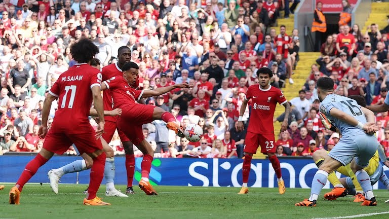 Cuộc đua top 4 Premier League coi như ngã ngũ - Bóng Đá