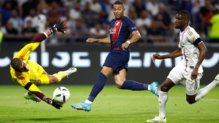 Mbappe lập cú đúp, PSG thắng đậm - Bóng Đá