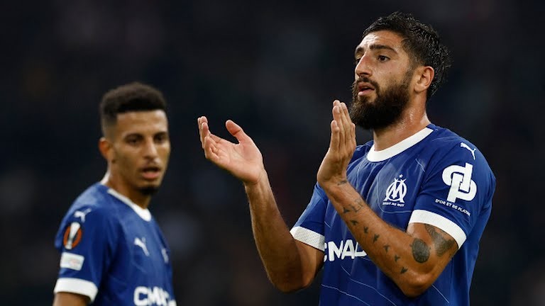 Aubameyang shines as Marseille draw Ajax - Bóng Đá