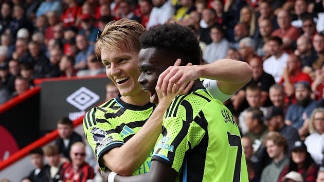 Màn trình diễn của Odegaard - Bóng Đá