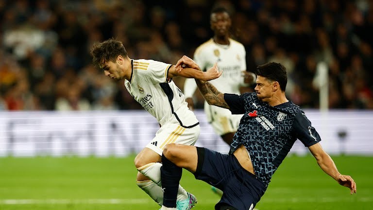 Real Madrid - Braga - Bóng Đá