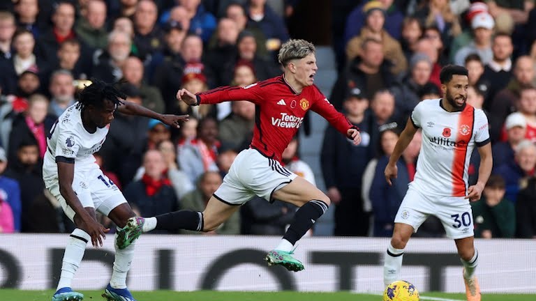 Man Utd - Luton Town - Bóng Đá
