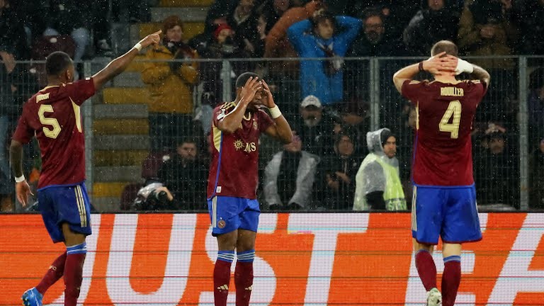 Servette vs AS Roma - Bóng Đá