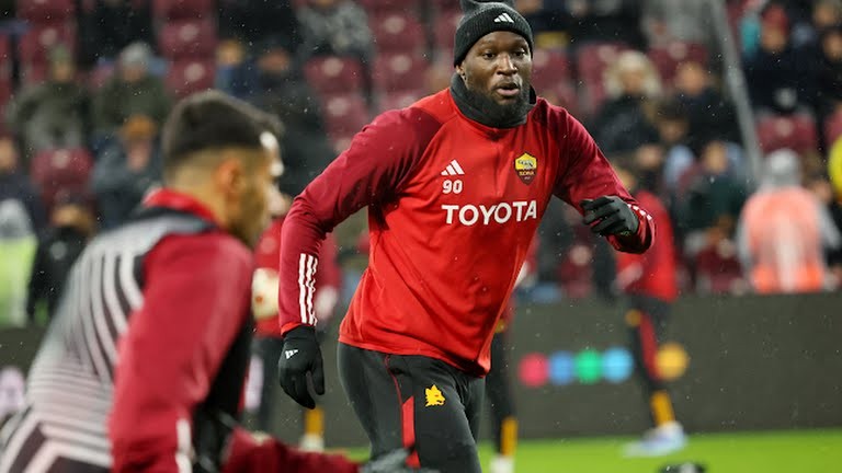 Servette vs AS Roma - Bóng Đá