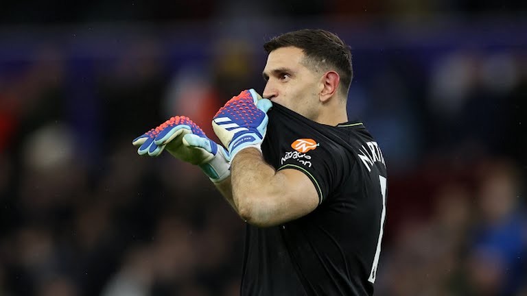 Người cũ bay cao cùng Aston Villa, cân cả dàn sao Arsenal dù đổ máu - Bóng Đá