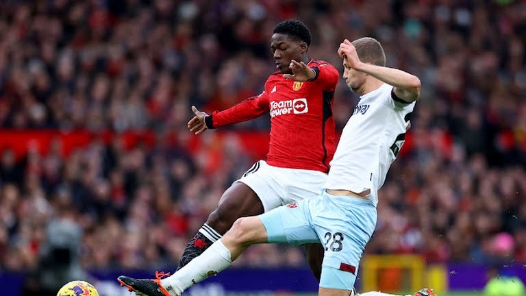 TRỰC TIẾP Man United 0-0 West Ham (H1): Fernandes sút xa nguy hiểm - Bóng Đá