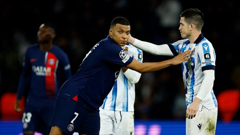 Kylian Mbappe became the first player to score at least one goal in 10 consecutive games started at home in the Champions League history - Bóng Đá