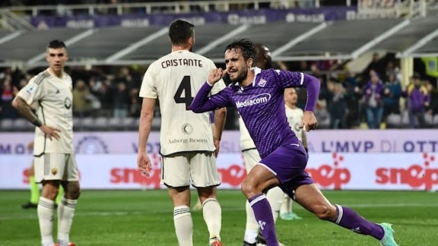 Juve để Milan vượt mặt, Roma  - Bóng Đá