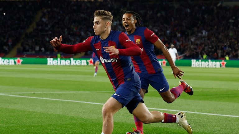 Barcelona - Napoli (3h) xb trong khung 4h50 - 5h20 - Bóng Đá