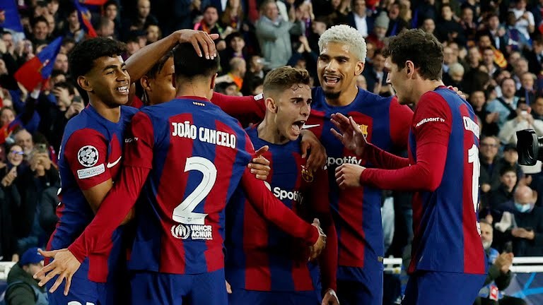 Barcelona - Napoli (3h) xb trong khung 4h50 - 5h20 - Bóng Đá