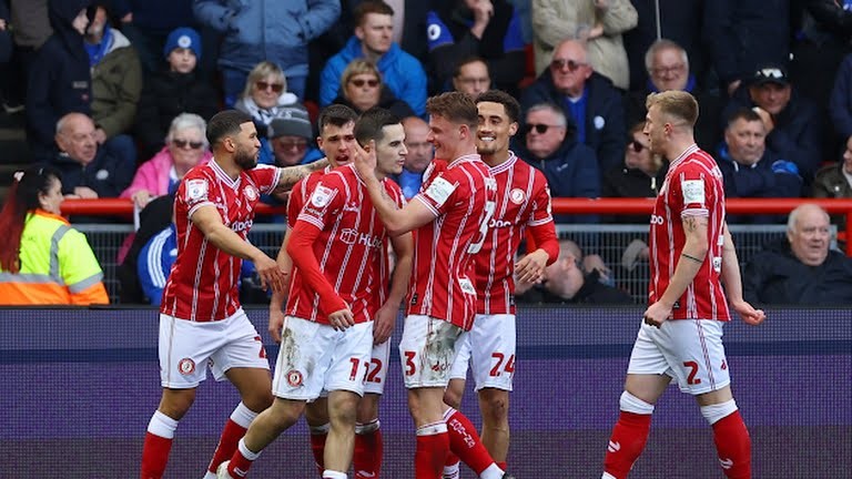 Choáng váng với Leicester City - Bóng Đá