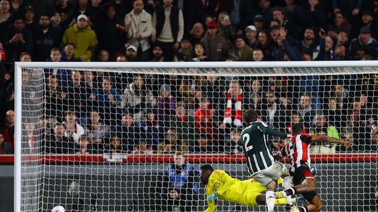 Điểm sáng hiếm hoi của Man Utd - Bóng Đá