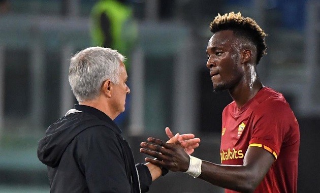 người cũ của Chelsea khiến Mourinho ngao ngán - Bóng Đá