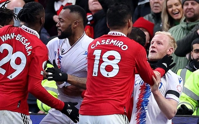 Đẩy Man Utd vào thế khó, Casemiro bị cấm mấy trận? - Bóng Đá