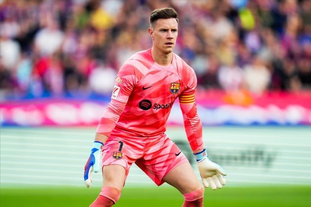 Stegen sẽ phẫu thuật, Barca lo sốt vó - Bóng Đá
