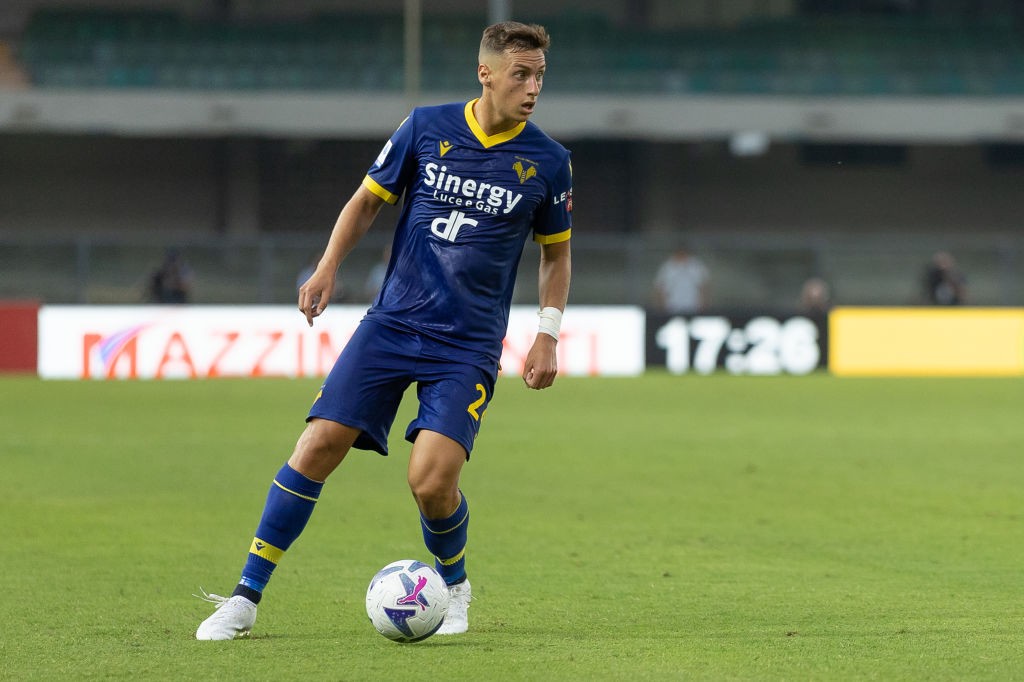 'Với Terracciano, bạn sẽ có 3/4 vị trí của hàng hậu vê' - Bóng Đá