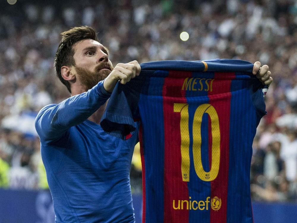 Messi khiến domino chuyển nhượng với 3 bản HĐ xảy ra ở Old Trafford? - Bóng Đá