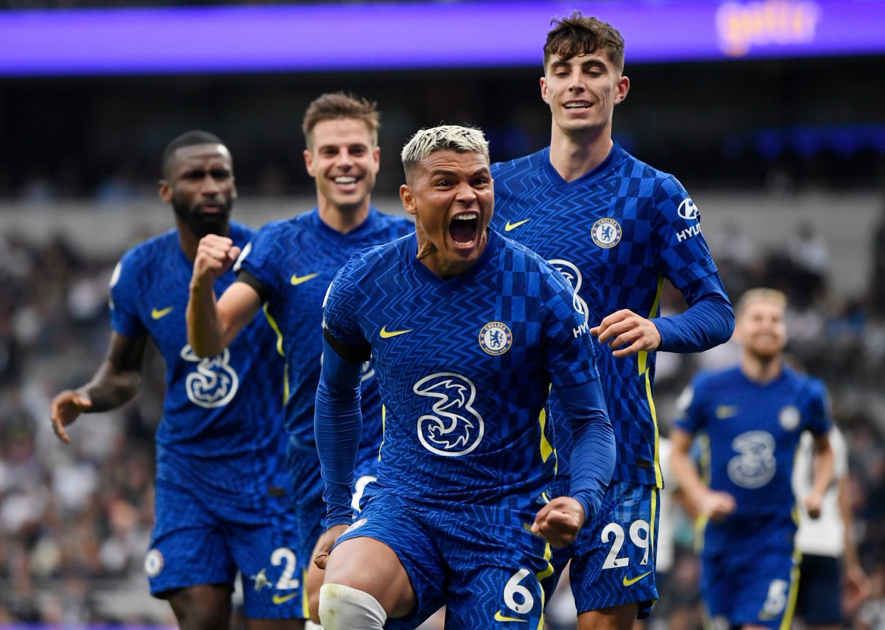 Siêu máy tính dự đoán Premier League: M.U out Top 4; Cú sốc lớn xuất hiện - Bóng Đá