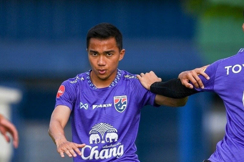 Phản ứng của Chanathip khi phải ngồi dự bị - Bóng Đá