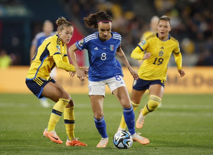 World Cup nữ 2023: Thụy Điển thắng đậm Ý, giành vé vào vòng 1/8 - Bóng Đá