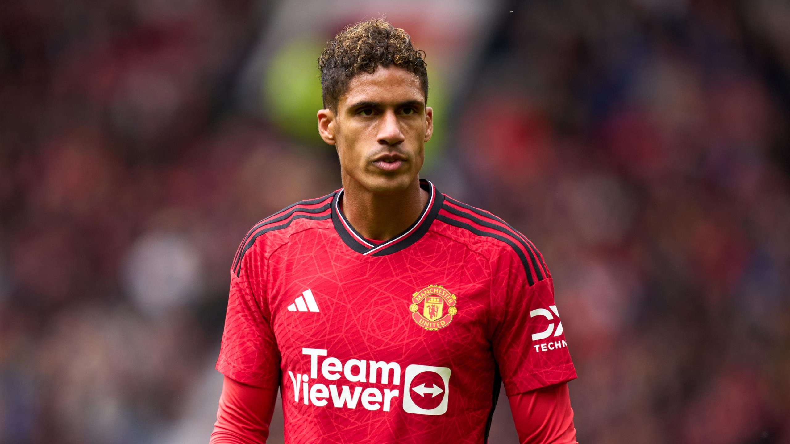 Man Utd sắp mắc sai lầm với Varane? - Bóng Đá