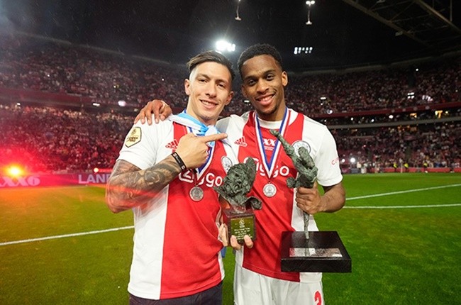 Man Utd tiến gần 