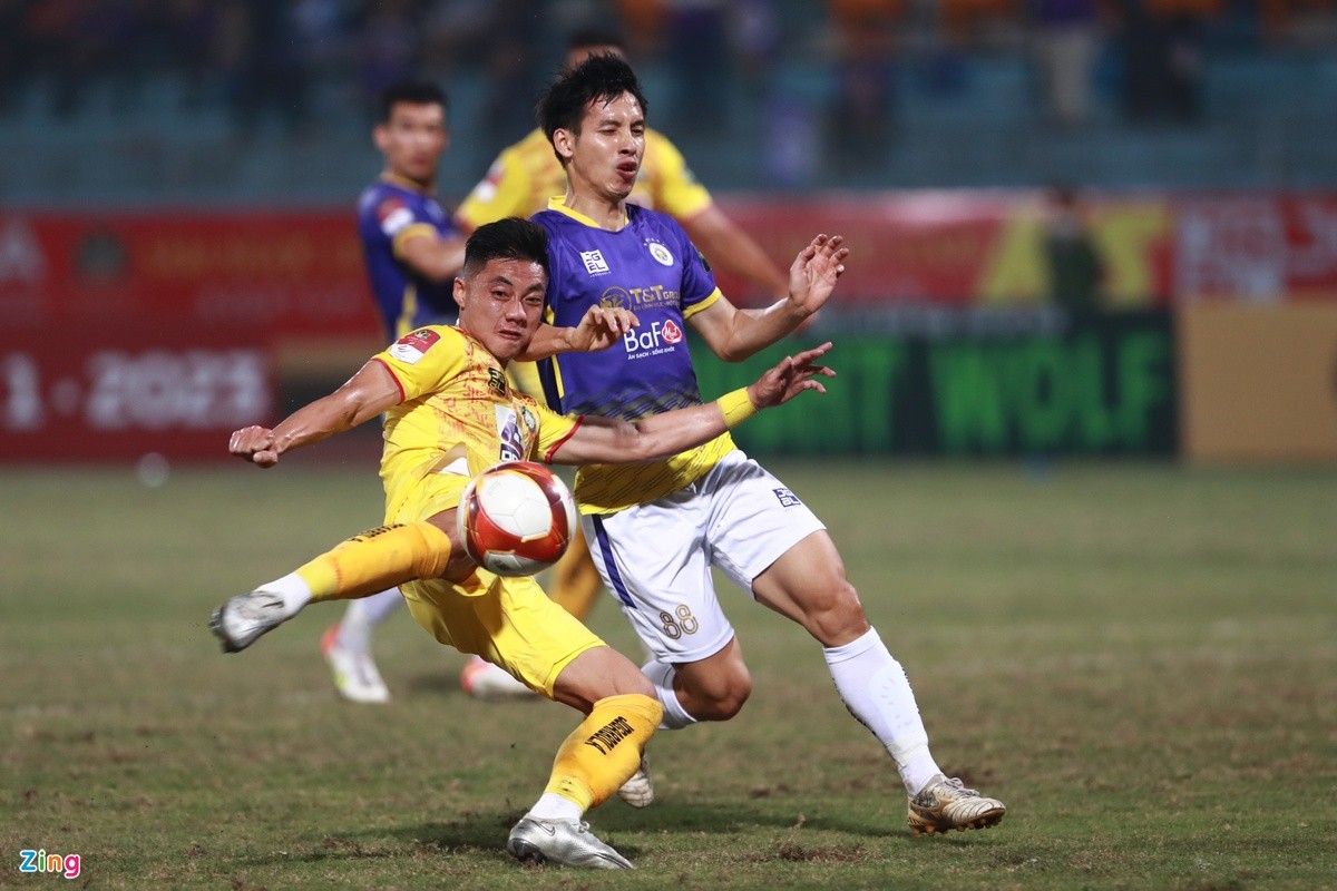 Những gương mặt lạ lẫm ở tuyển Việt Nam - Bóng Đá