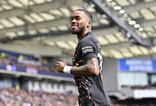 MacAnthony tells Jim Ratcliffe to sign Ivan Toney for Manchester United - Bóng Đá