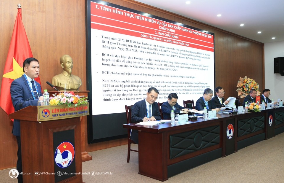 VFF báo doanh thu khủng, đặt mục tiêu lớn cho ĐT Việt Nam - Bóng Đá